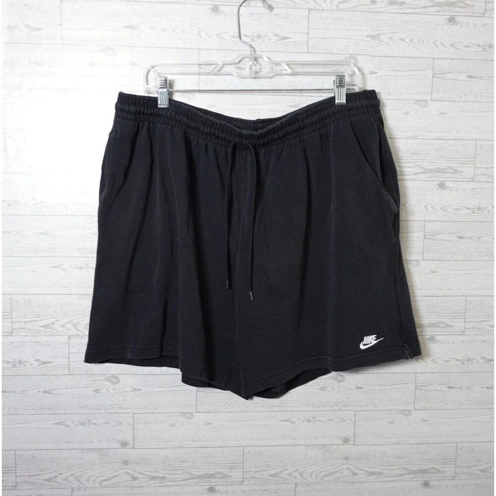 Nike Men's XXL Black Fleece Athletic Shorts Drawstring Elastic Waist